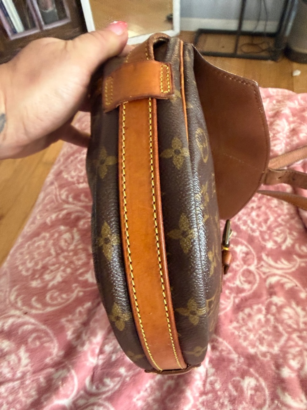 Louis Vuitton Monogram Juene Fille - Picture 9 of 11